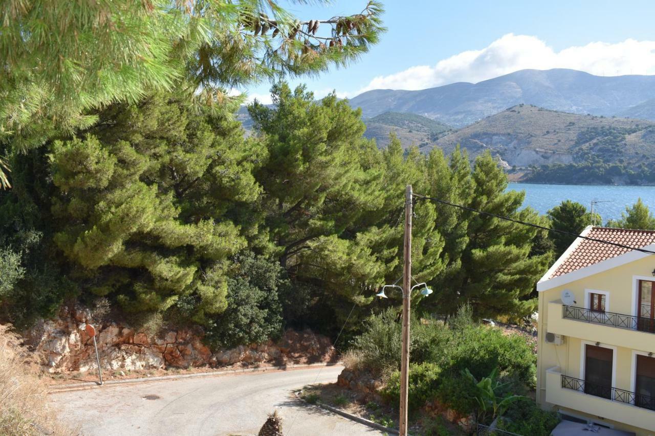 Ferienwohnung The Pine Flat Argostoli  Exterior foto